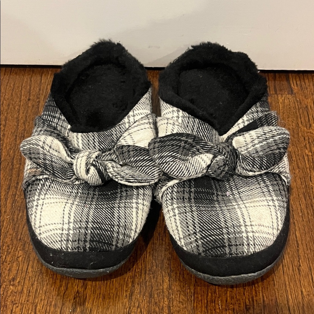 Toms Black and White Plaid Women's Slippers